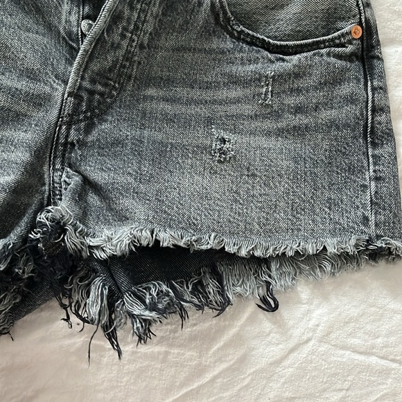 LEVI STRAUSS 501 HIGH RISE SHORTS - Picture 7 of 13